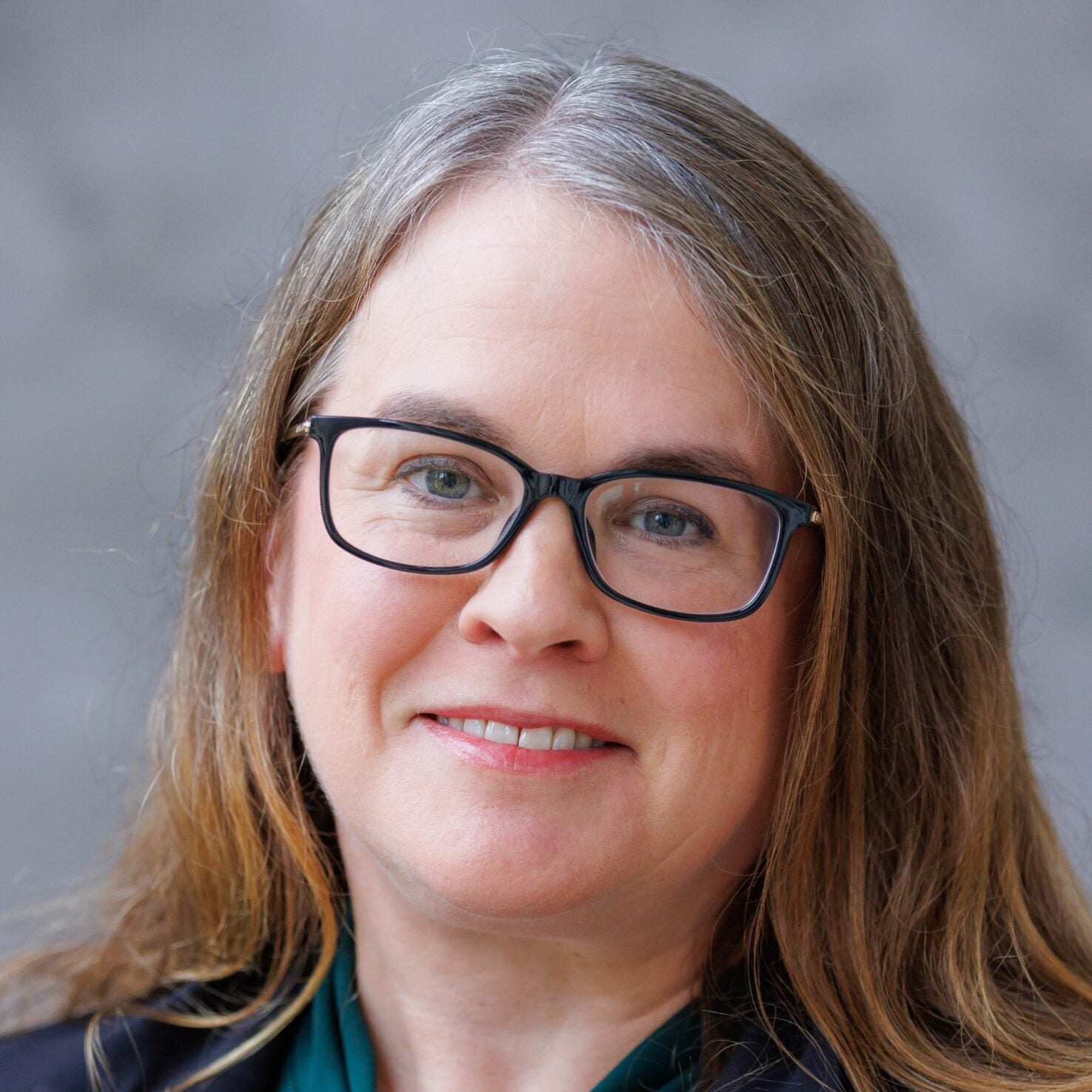 Karri Holley headshot